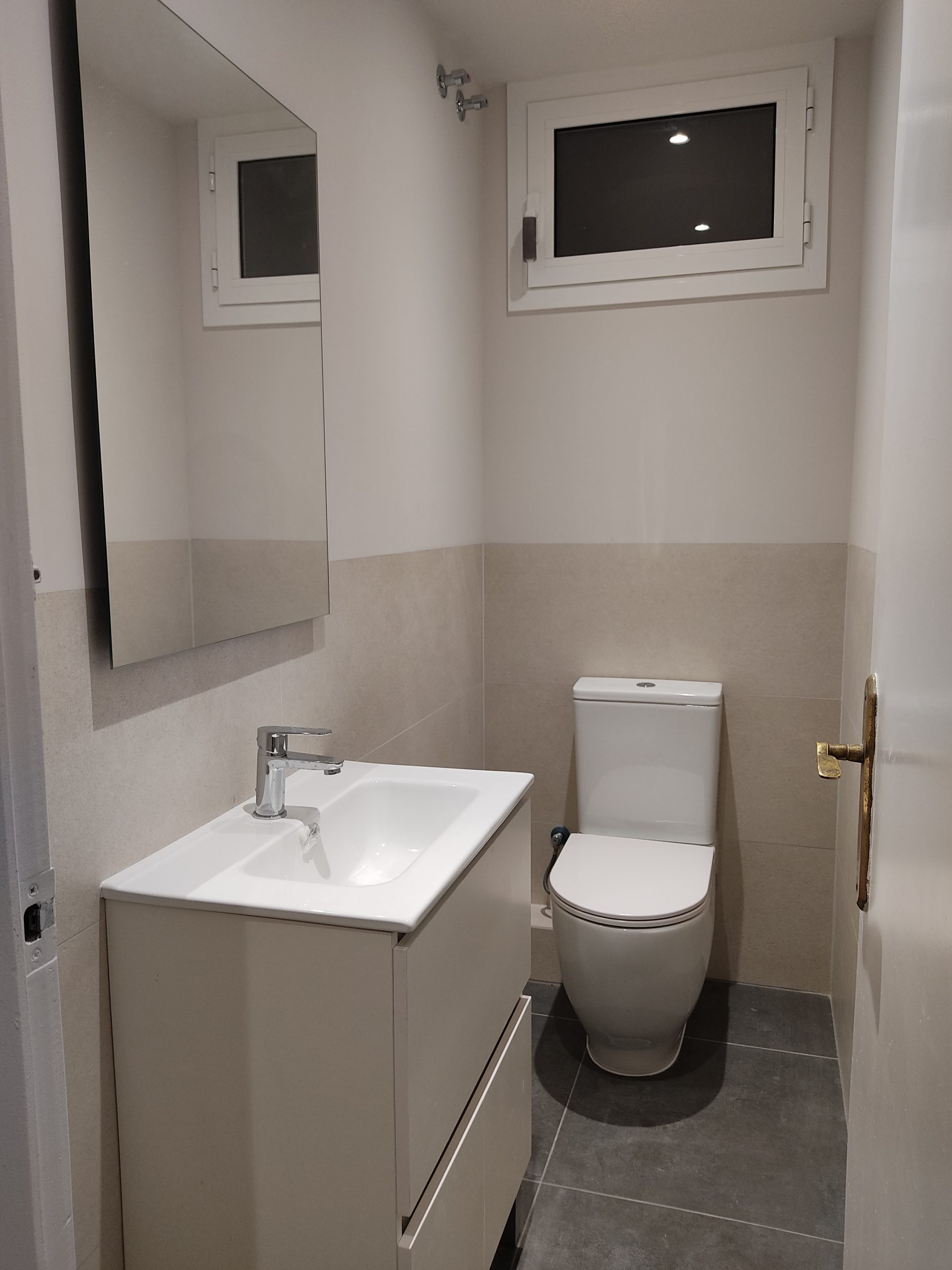 Reforma pis- detall lavabo